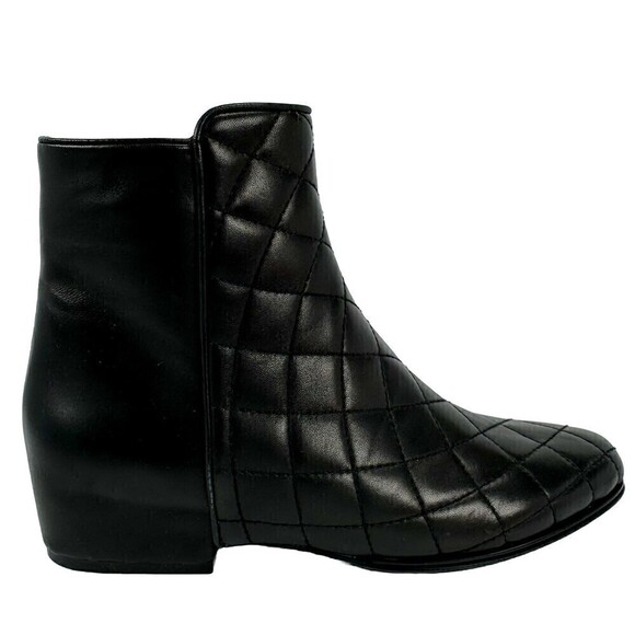 Vaneli Womens 6 M Gaston Ankle Boots Booties Black Nappa Quilted Leather NIB NEW - Picture 8 of 13